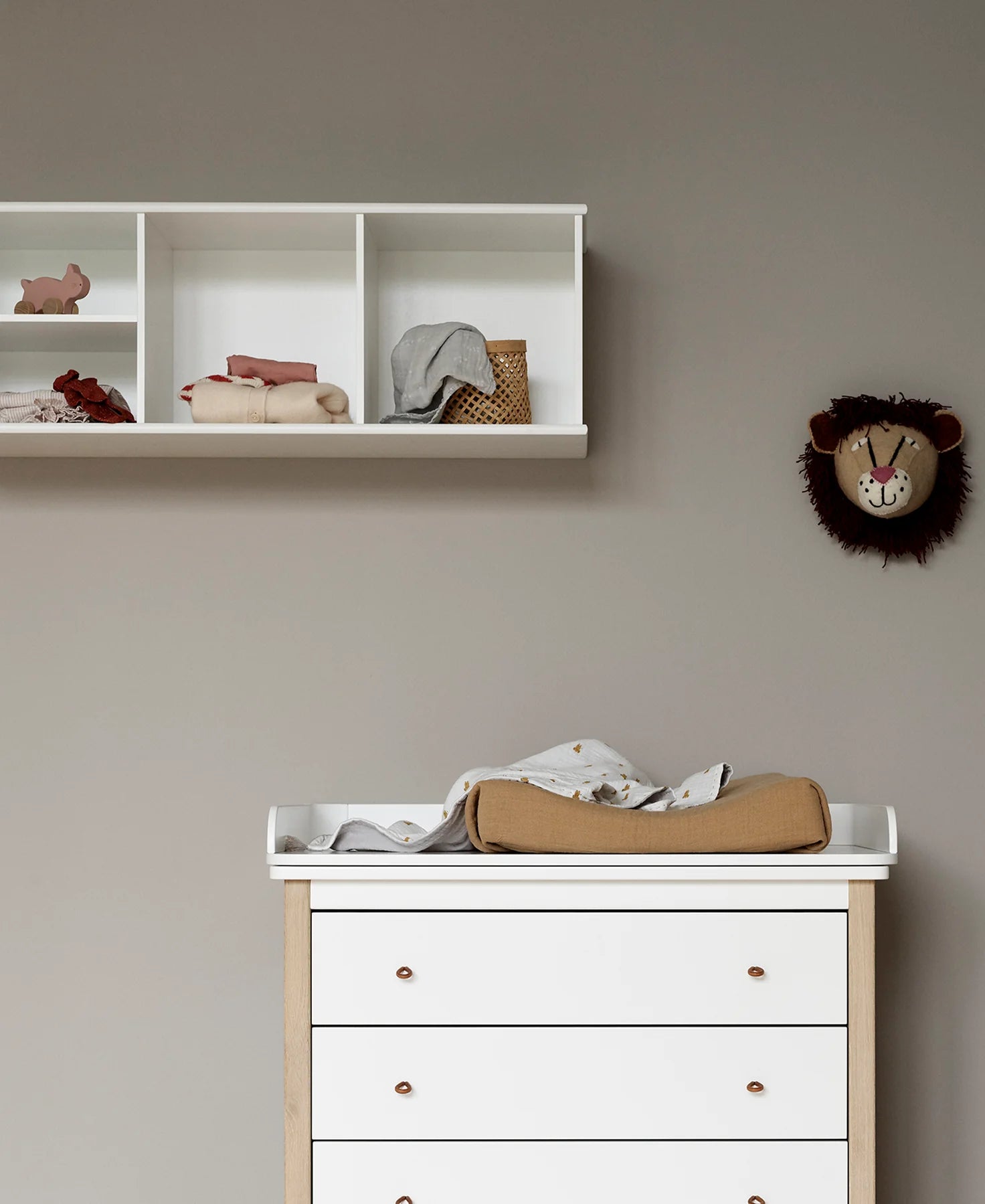 Wood Wall Shelf 3×1 Horizontal