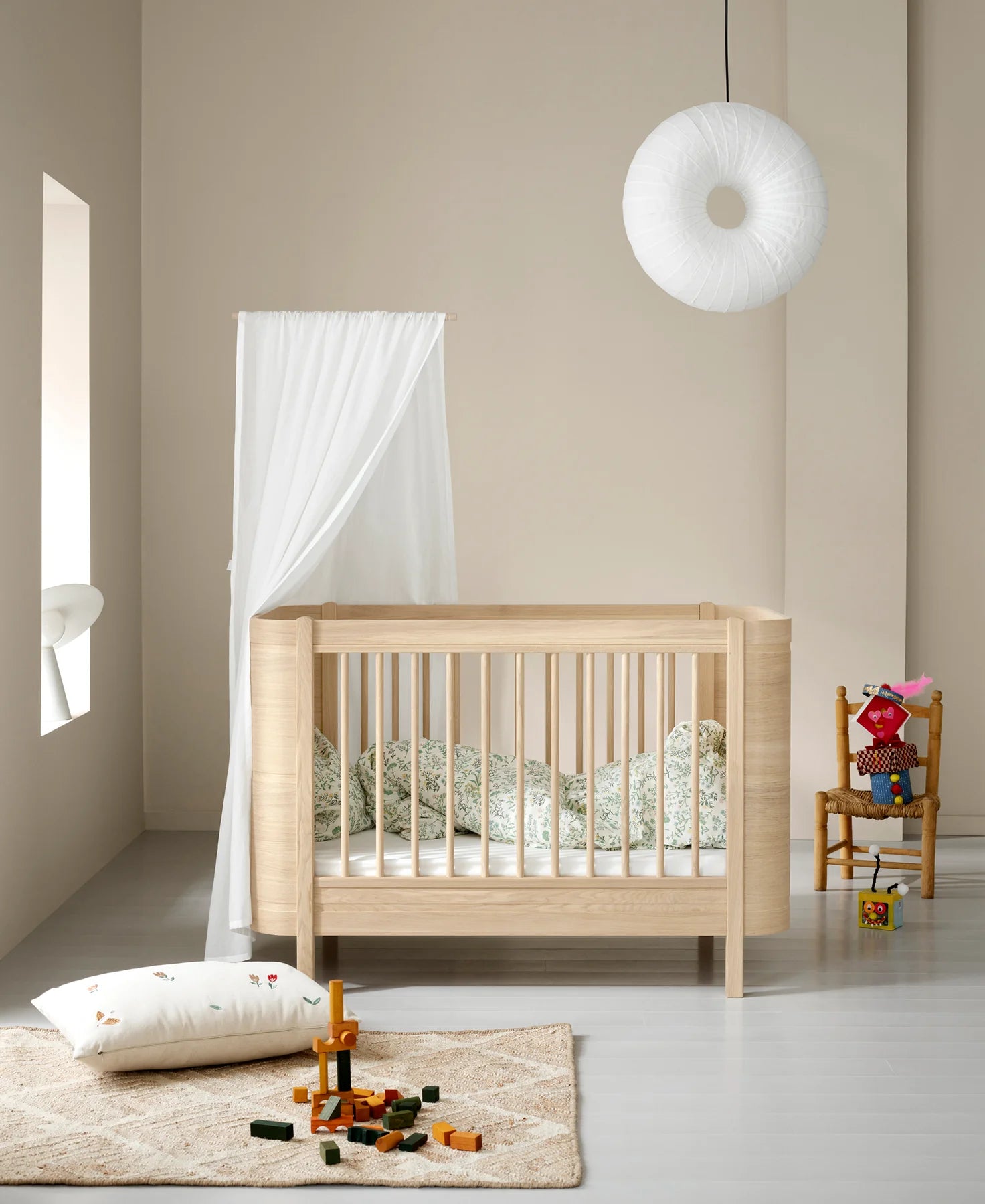 Wood Mini+ Convertible Baby Bed, Oak